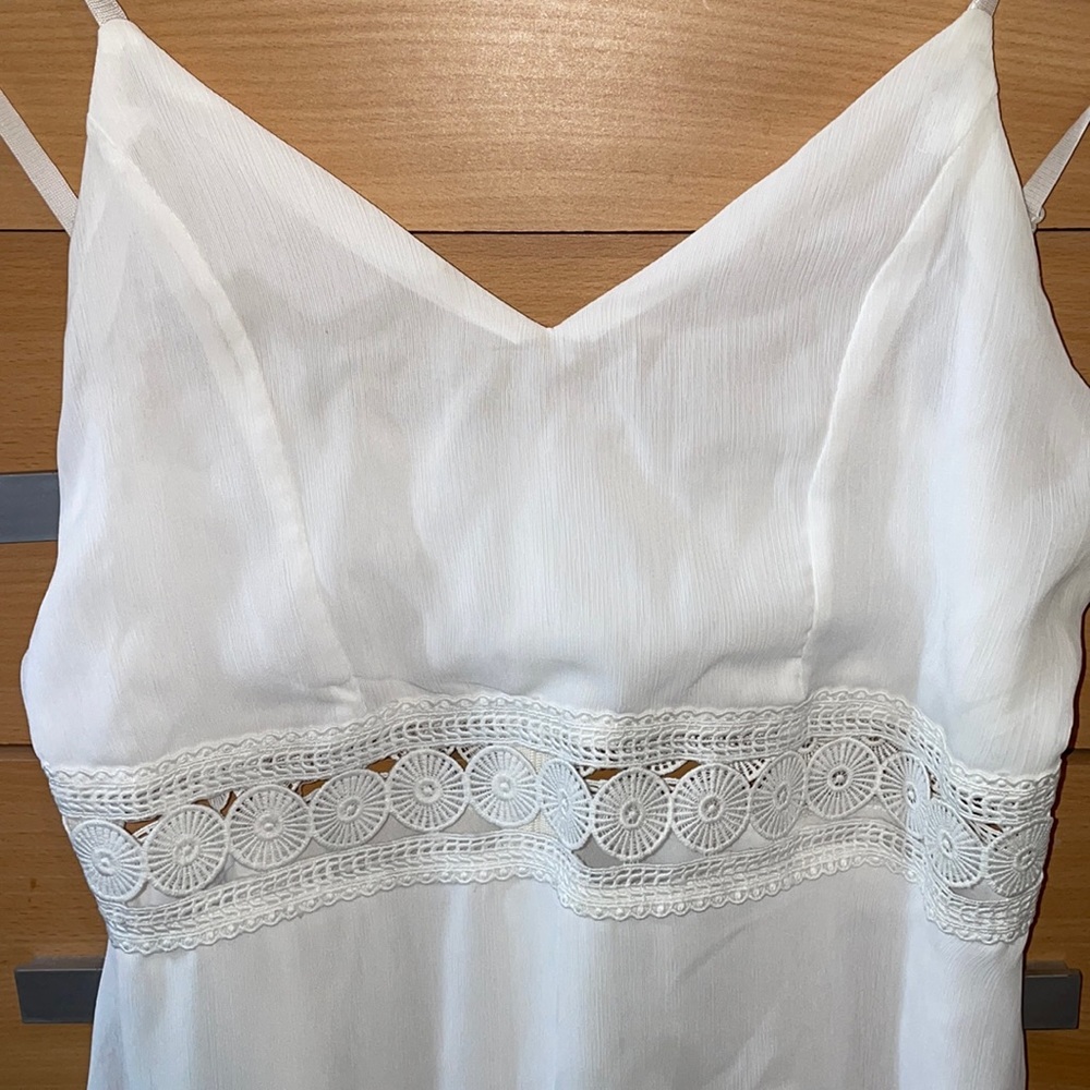 White Sundress with Lace Crochet Details! Size Medium.